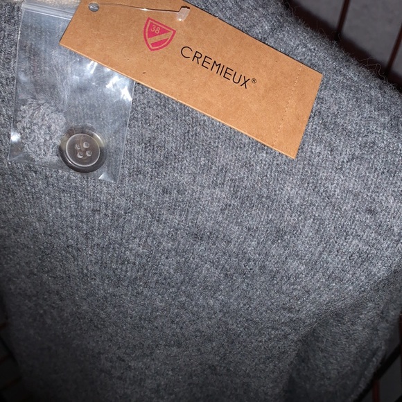 Cremieux Sweater with Detailed Buttons - Picture 5 of 6